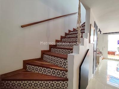 Casa de 3 alcobas en venta en Las Antillas, Envigado, 120 m² · foto 8 de 15