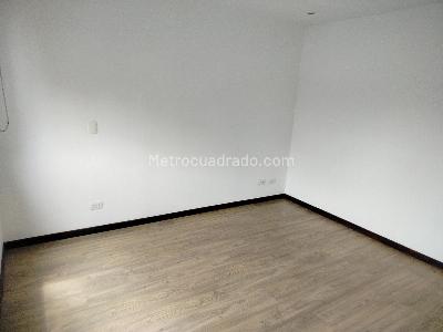 Apartamento de 1 alcoba en arriendo en Los Balsos, Medellín, 80 m² · foto 14 de 17