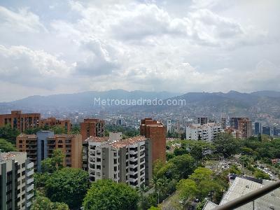 Apartamento de 1 alcoba en arriendo en Los Balsos, Medellín, 80 m² · foto 2 de 17