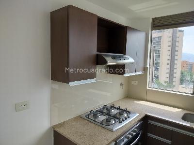 Apartamento de 1 alcoba en arriendo en Los Balsos, Medellín, 80 m² · foto 4 de 17