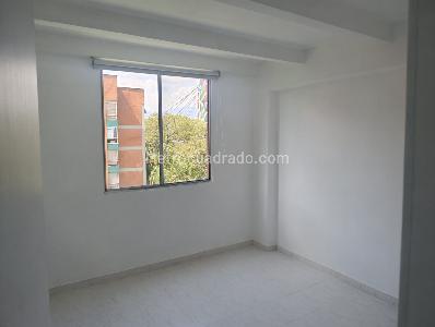Apartamento de 3 alcobas en arriendo en El Poblado, Medellín, 100 m² · foto 6 de 15