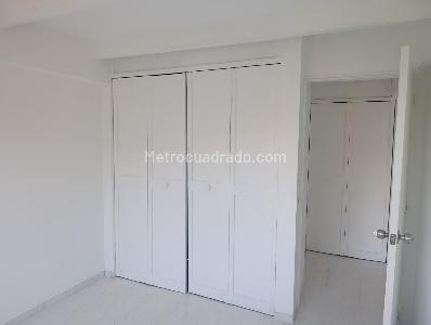 Apartamento de 3 alcobas en arriendo en El Poblado, Medellín, 100 m² · foto 7 de 15