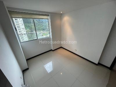 Apartamento de 3 alcobas en venta en San Jose, Sabaneta, 85 m² · foto 15 de 20