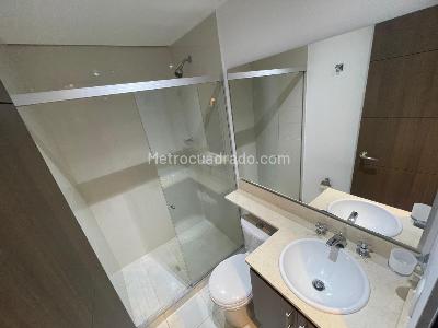 Apartamento de 3 alcobas en venta en San Jose, Sabaneta, 85 m² · foto 9 de 20