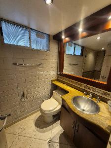 Apartamento de 3 alcobas en arriendo en San Diego, Medellín, 70 m² · foto 9 de 11
