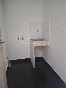 Apartamento de 2 alcobas en arriendo en Los Balsos, Medellín, 95 m² · foto 5 de 13