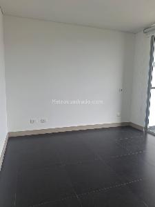 Apartamento de 2 alcobas en arriendo en Los Balsos, Medellín, 95 m² · foto 9 de 13