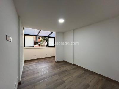 Apartamento de 2 alcobas en arriendo en Jardines, Envigado, 85 m² · foto 10 de 12