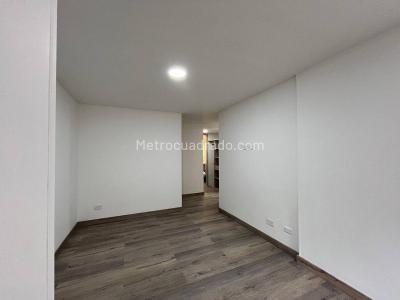 Apartamento de 2 alcobas en arriendo en Jardines, Envigado, 85 m² · foto 9 de 12