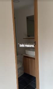 Apartamento de 3 alcobas en arriendo en Pajarito, Medellín, 65 m² · foto 10 de 11