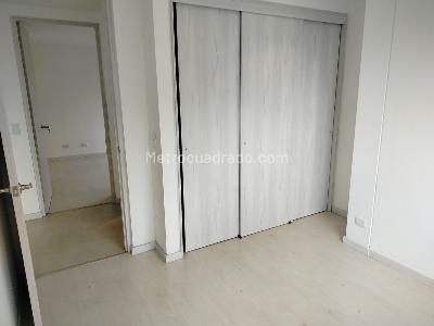 Apartamento de 3 alcobas en arriendo en Castropol, Medellín, 90 m² · foto 13 de 18