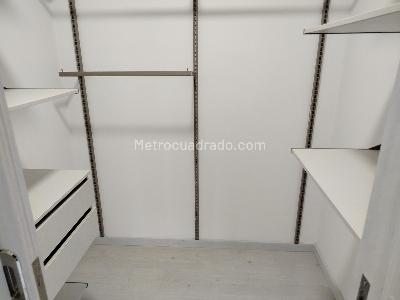 Apartamento de 3 alcobas en arriendo en Castropol, Medellín, 90 m² · foto 18 de 18