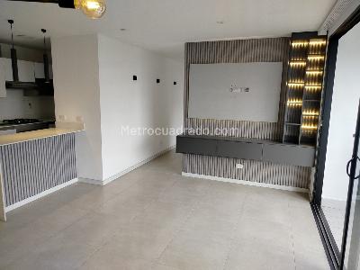 Apartamento de 3 alcobas en arriendo en Castropol, Medellín, 90 m² · foto 6 de 18