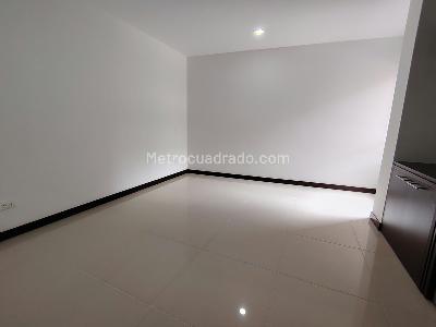 Apartamento en arriendo en Loma Del Escobero, Envigado · foto 20 de 20