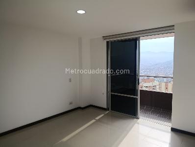 Apartamento de 3 alcobas en arriendo en Los Balsos, Medellín, 135 m² · foto 10 de 20