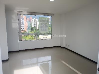 Apartamento de 3 alcobas en arriendo en Los Balsos, Medellín, 135 m² · foto 12 de 20