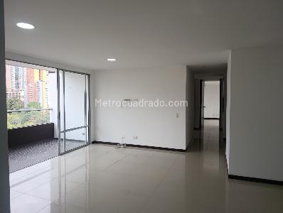 Apartamento de 3 alcobas en arriendo en Los Balsos, Medellín, 135 m² · foto 4 de 20