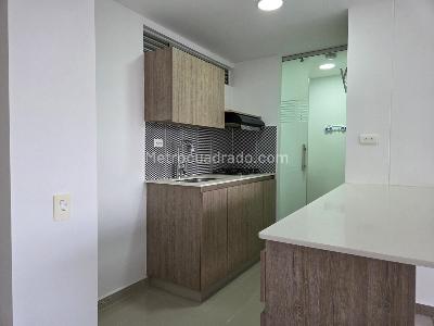 Apartamento en arriendo en Chingui, Envigado · foto 3 de 16