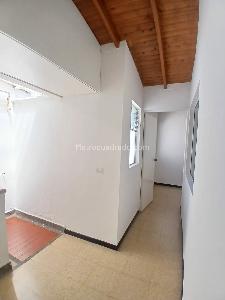 Casa de 3 alcobas en arriendo en Belen La Mota, Medellín, 75 m² · foto 2 de 13