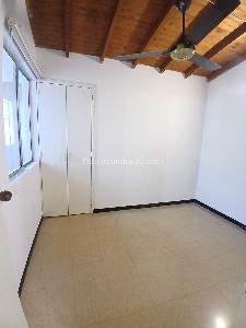 Casa de 3 alcobas en arriendo en Belen La Mota, Medellín, 75 m² · foto 8 de 13