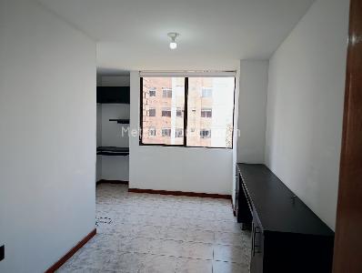 Apartamento de 4 alcobas en arriendo en Los Balsos, Medellín, 180 m² · foto 4 de 19