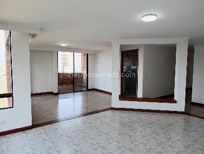 Apartamento de 4 alcobas en arriendo en Los Balsos, Medellín, 180 m² · foto 9 de 19