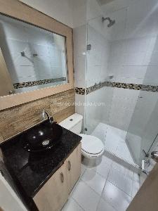 Apartamento de 2 alcobas en arriendo en Rodeo Alto, Medellín, 65 m² · foto 2 de 9