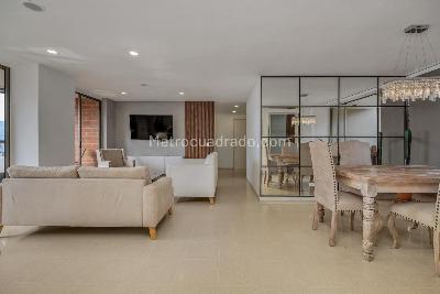 Apartamento en arriendo en El Poblado, Medellín · foto 5 de 17