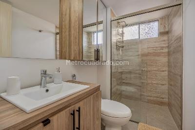 Apartamento en arriendo en El Poblado, Medellín · foto 7 de 17