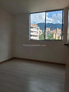 Apartamento en arriendo en Cumbres, Envigado · foto 11 de 15