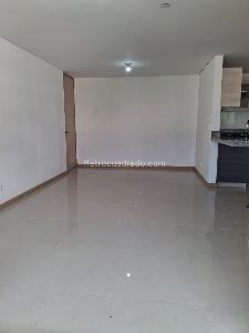 Apartamento en arriendo en Cumbres, Envigado · foto 2 de 15