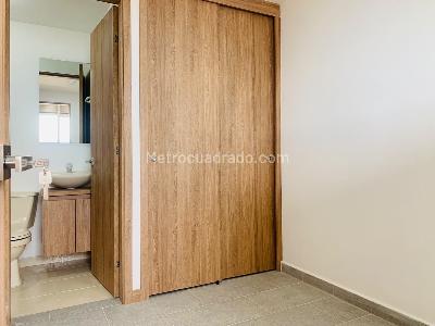 Apartamento en arriendo en El Tesoro, Medellín · foto 10 de 20
