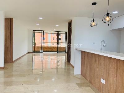 Apartamento en arriendo en El Tesoro, Medellín · foto 7 de 20