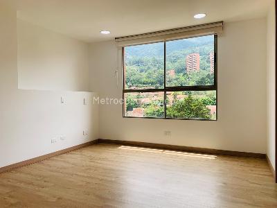 Apartamento en arriendo en El Tesoro, Medellín · foto 8 de 20