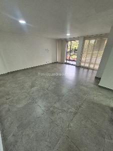 Apartamento de 3 alcobas en arriendo en Loma Del Escobero, Envigado, 85 m² · foto 5 de 12