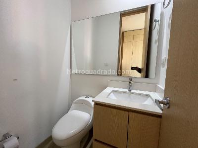 Apartamento de 1 alcoba en arriendo en Los Balsos, Medellín, 51 m² · foto 6 de 15