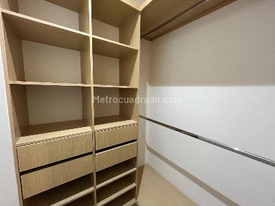 Apartamento de 1 alcoba en arriendo en Los Balsos, Medellín, 51 m² · foto 7 de 15