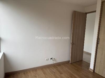Apartamento de 2 alcobas en arriendo en San Julian, Medellín, 105 m² · foto 12 de 19