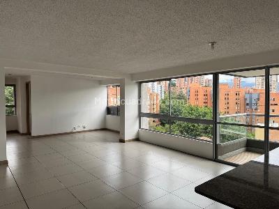 Apartamento de 2 alcobas en arriendo en San Julian, Medellín, 105 m² · foto 7 de 19