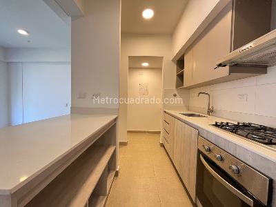 Apartamento de 2 alcobas en arriendo en Ciudad Del Rio, Medellín, 80 m² · foto 2 de 16