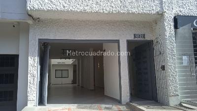 Casa de 4 alcobas en arriendo en Laureles, Medellín, 210 m² · foto 3 de 15