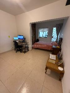 Casa de 4 alcobas en arriendo en Laureles, Medellín, 210 m² · foto 4 de 15