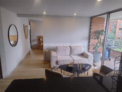 Apartaestudio en arriendo en El Poblado, Medellín, 60 m² · foto 3 de 19