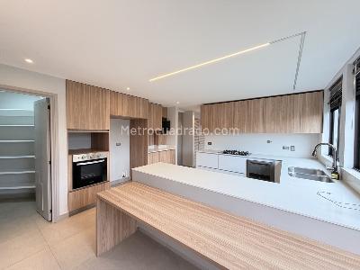 Apartamento de 3 alcobas en venta en El Campestre, Medellín, 348 m² · foto 6 de 20