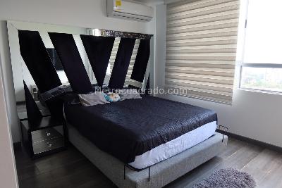 Apartamento de 4 alcobas en arriendo en El Tesoro, Medellín, 250 m² · foto 11 de 16