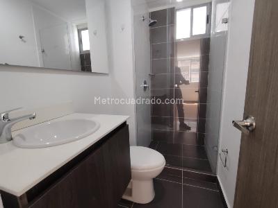 Apartamento de 3 alcobas en arriendo en Ciudad Del Rio, Medellín, 105 m² · foto 16 de 18