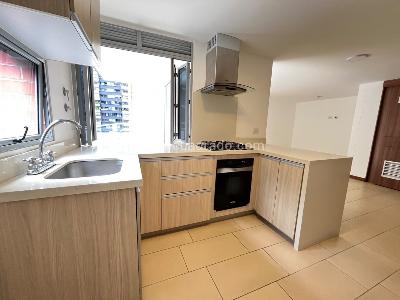 Apartamento de 3 alcobas en arriendo en Loma De Las Brujas, Envigado, 100 m² · foto 2 de 16