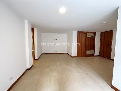 Apartamento de 3 alcobas en arriendo en Loma De Las Brujas, Envigado, 100 m² · foto 4 de 16
