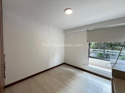 Apartamento de 3 alcobas en arriendo en Loma De Las Brujas, Envigado, 100 m² · foto 9 de 16