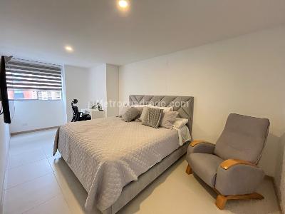 Apartamento de 2 alcobas en arriendo en Ciudad Del Rio, Medellín, 85 m² · foto 12 de 15